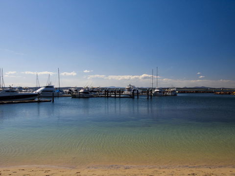 Oaks Nelson Bay Lure Suites - Accommodation NT 3
