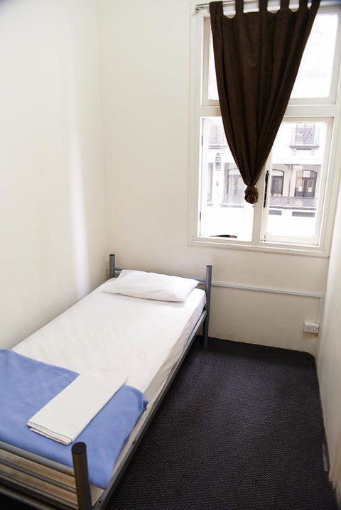 Maze Backpackers - Sydney - NT Tourism 40