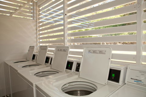 Blue Lagoon Beach Resort - Accommodation NT 22