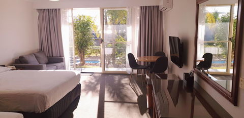 Marina Resort - NT Tourism 43