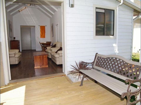 Jupiter, 3 Scott Street - Accommodation NT 2