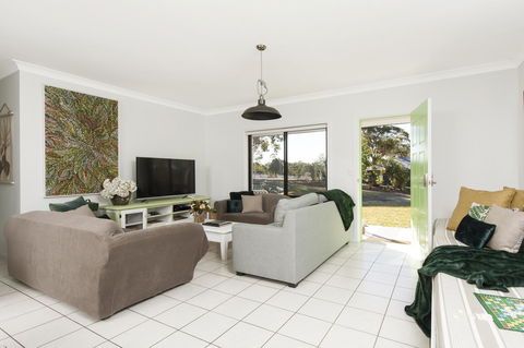 The Woods Farm Jervis Bay - Accommodation NT 44