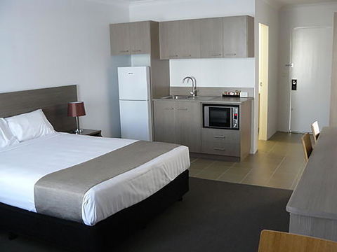 Adelong Motel - Accommodation NT 8
