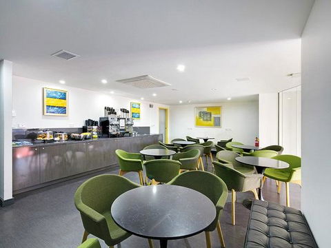 Value Suites Green Square - Accommodation NT 7