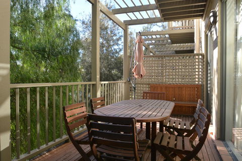 Villa 3br Chianti Villa Located Within Cypress Lakes Resort - Accommodation NT 6