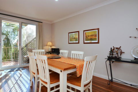 Villa 3br Chianti Villa Located Within Cypress Lakes Resort - Accommodation NT 3