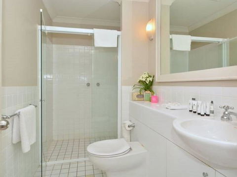 Villa 3br Chianti Villa Located Within Cypress Lakes Resort - Accommodation NT 13