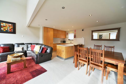 Snowstream 4 - Accommodation NT 2