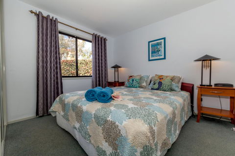 Condo 105 @ Horizons Golf Resort - Salamander Bay NSW - NT Tourism 9
