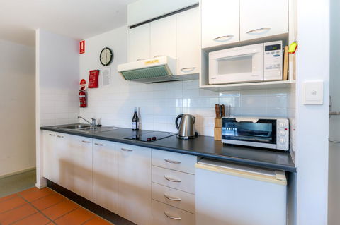 Condo 105 @ Horizons Golf Resort - Salamander Bay NSW - NT Tourism 13