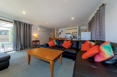 Condo 105 @ Horizons Golf Resort - Salamander Bay NSW - NT Tourism 23