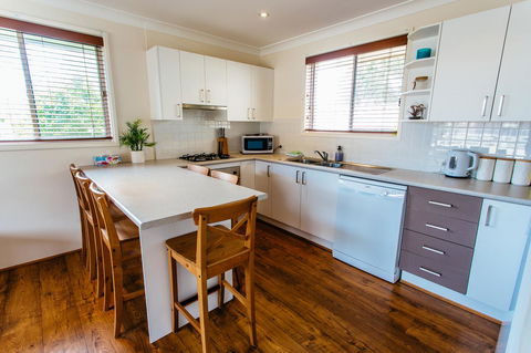 Sunbaker Pet Friendly Awards Finalist 4 Mins Walk To Culburra Beach - Accommodation NT 15