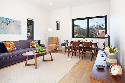 Stylish Apartment With Garage Near Bondi Beach - Accommodation NT 0