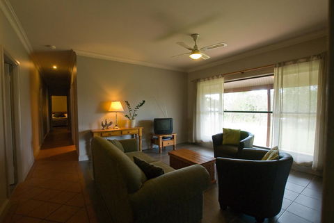 Ironstone Estate Lovedale - Accommodation NT 34