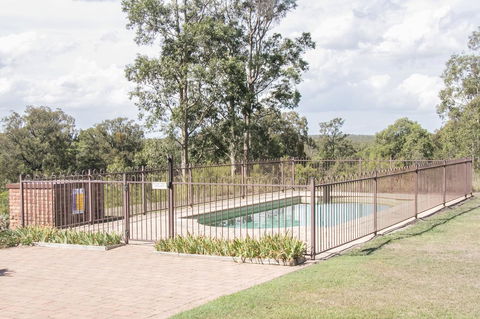 Ironstone Estate Lovedale - Accommodation NT 3