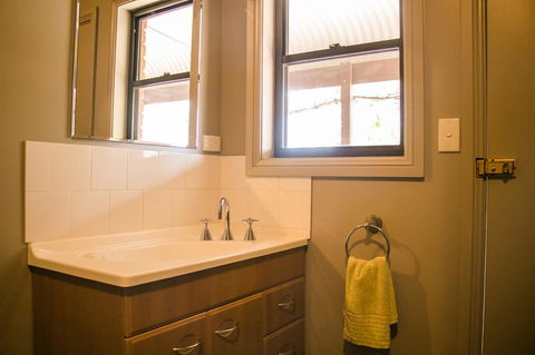 Ironstone Estate Lovedale - Accommodation NT 12