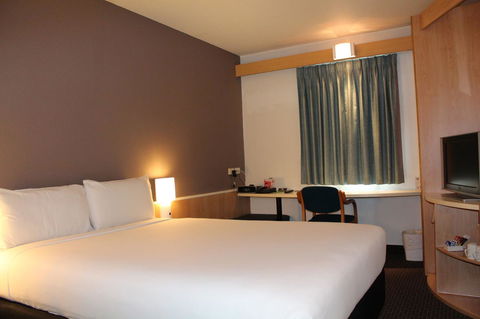 Ibis Newcastle - Accommodation NT 19