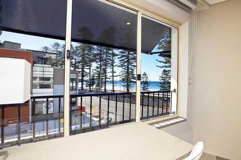 Manly Paradise Motel & Apartments - Accommodation NT 10