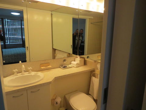 Manly Paradise Motel & Apartments - Accommodation NT 39