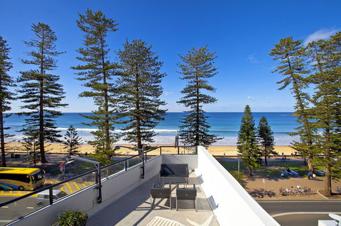 Manly Paradise Motel & Apartments - Accommodation NT 19