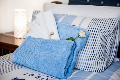 Ambience - Accommodation NT 16