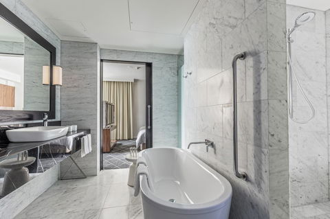 Swissotel Sydney - Accommodation NT 25