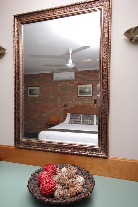 Sapphire Waters Motor Inn - Accommodation NT 15