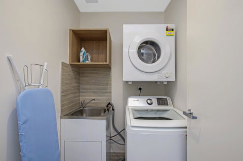 DD Apartments At International Convention Centre - Accommodation NT 37