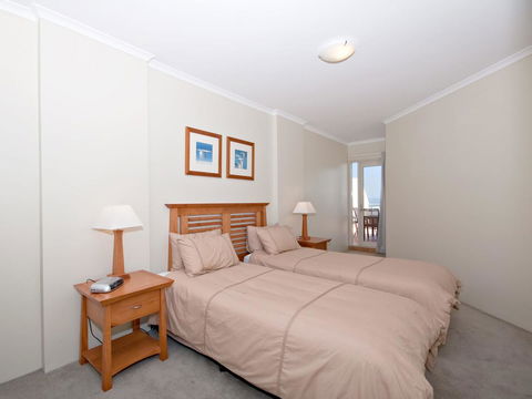 Messines Street, Breakwater Apartment, 104 - NT Tourism 7
