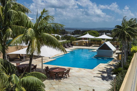 Oaks The Entrance Waterfront Suites - Accommodation NT 18