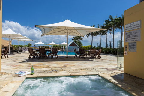 Oaks The Entrance Waterfront Suites - Accommodation NT 20