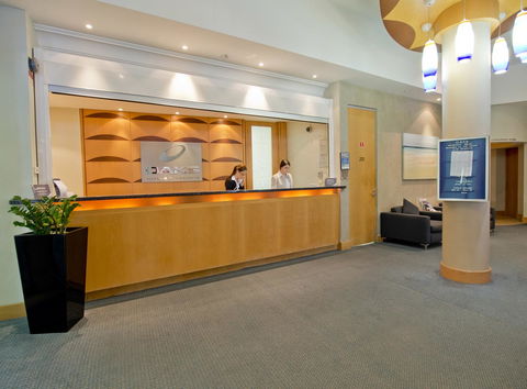 Oaks The Entrance Waterfront Suites - Accommodation NT 14