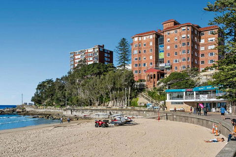 Oversized 2 Bedroom Manly Beach House - Accommodation NT 9