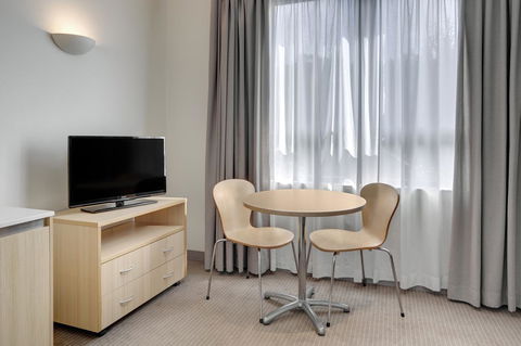 Mercure Sydney Manly Warringah - Accommodation NT 42