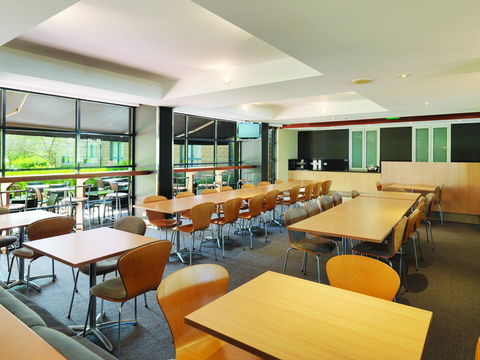 Mercure Sydney Manly Warringah - Accommodation NT 4