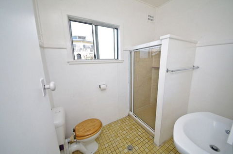 Apollo 1, 9 Hodgson Street - Accommodation NT 5