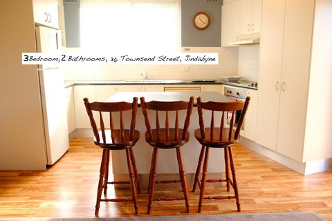 Full Circle Apartments - Accommodation NT 15
