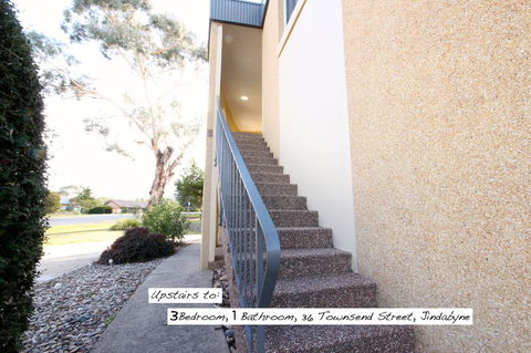 Full Circle Apartments - Accommodation NT 17