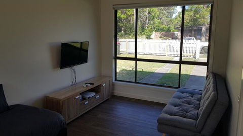 Golden Hill Cottage - Accommodation NT 14