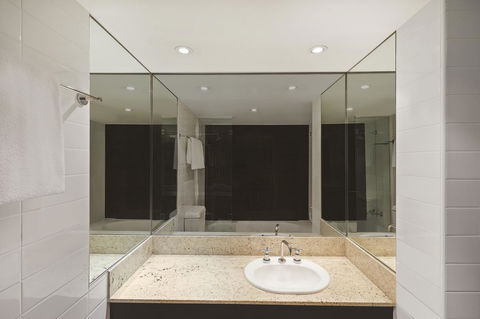 Adina Apartment Hotel Sydney Surry Hills - Accommodation NT 9