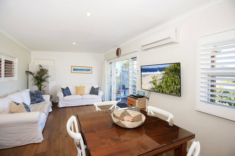 Jervis Bay Beach Shack I Pet Friendly - Accommodation NT 0