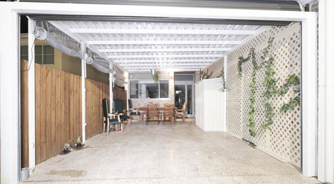 Luxury Villa Darlington - Vine - Accommodation NT 19