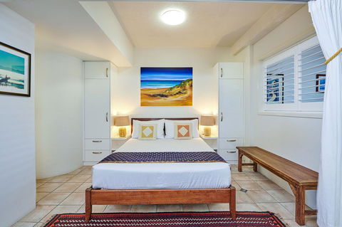 Julians Apartments - Accommodation NT 7