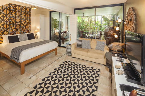 Julians Apartments - Accommodation NT 34