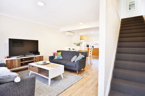 Abode @ Culburra - Pet Friendly - 4 Mins To Beach - Accommodation NT 7