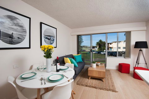 Waterview Beach Apartment - Accommodation NT 5