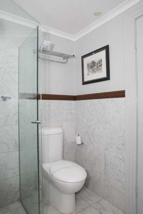 Royal Exhibition Hotel - Accommodation NT 36