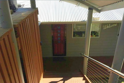 Coastwatch, 26 Comara Terrace - Accommodation NT 10