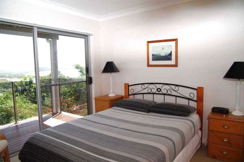 Coastwatch, 26 Comara Terrace - Accommodation NT 5
