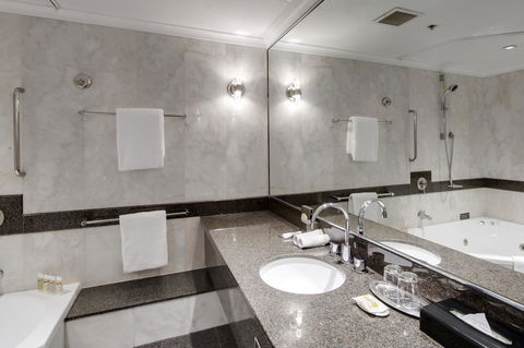Pullman Sydney Hyde Park - Accommodation NT 12